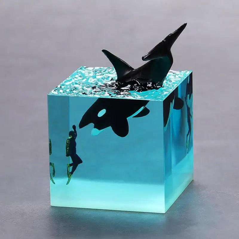 Creative Resin Marine Animal Ornament Shark Diver Ocean Whale Decoration Home Desktop Lamp USB LED Night Light Gift Luminous Toy