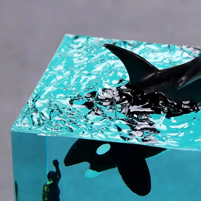 Creative Resin Marine Animal Ornament Shark Diver Ocean Whale Decoration Home Desktop Lamp USB LED Night Light Gift Luminous Toy