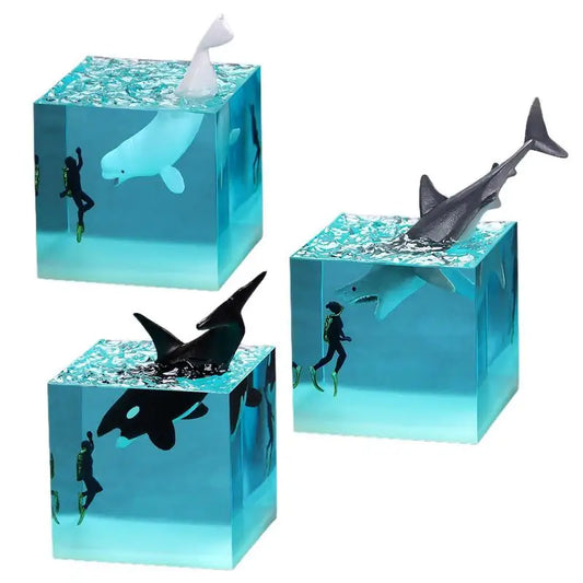 Creative Resin Marine Animal Ornament Shark Diver Ocean Whale Decoration Home Desktop Lamp USB LED Night Light Gift Luminous Toy